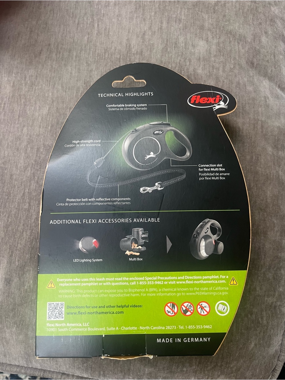 Flexi Classic Retractable Dog Leash in Black with Neon Green Accents